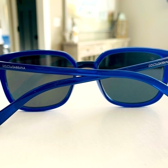 DOLCE & Gabbana Sunglasses - Picture 14 of 14